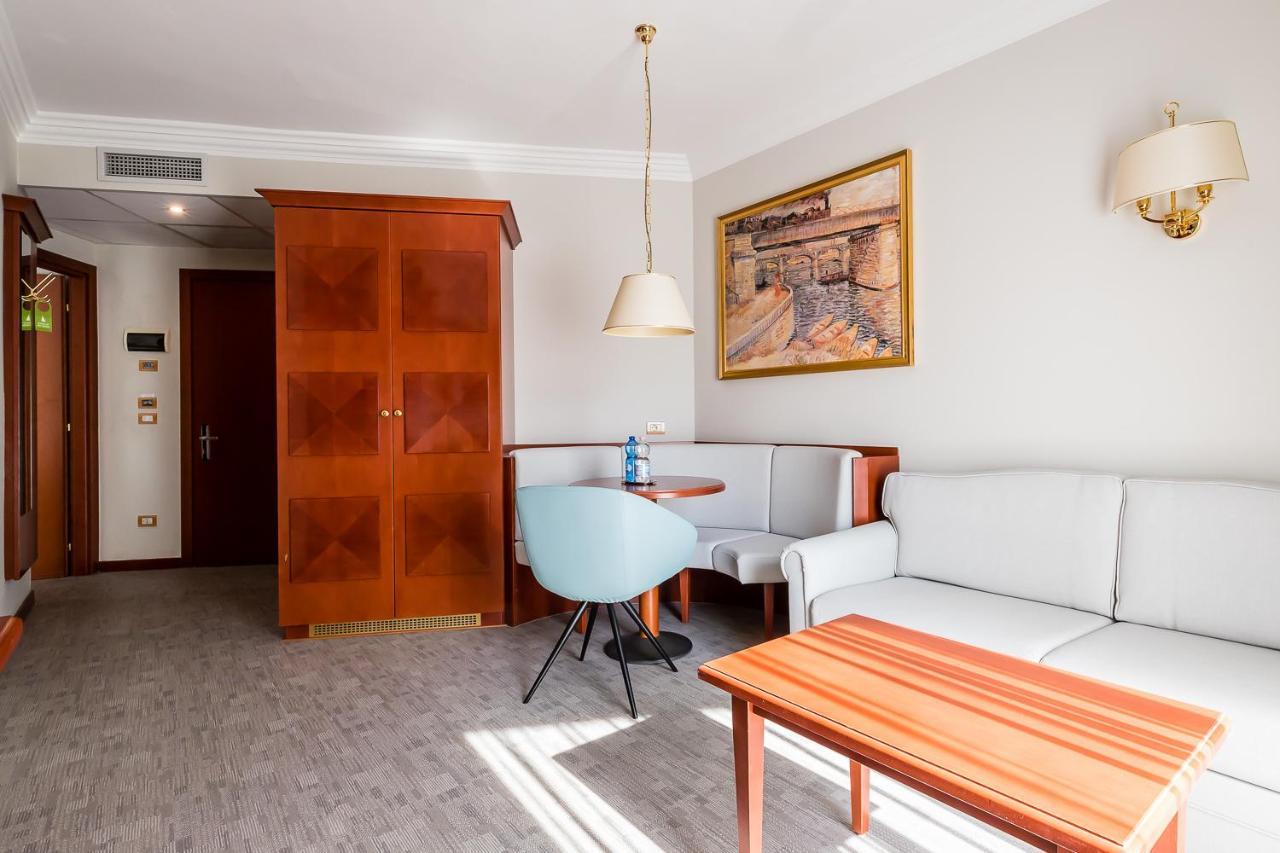 Hotel Mediterranee Family &